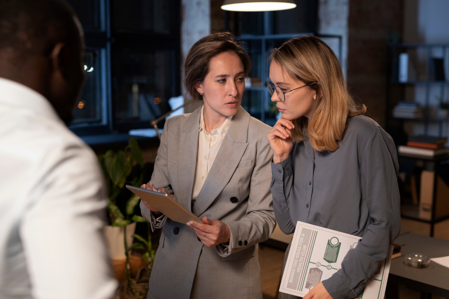 Examining the impact of psychological biases on financial planning and decision-making, and strategies to mitigate these biases